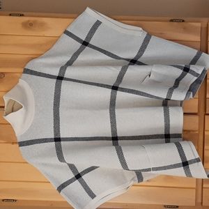 EUC Ann Taylor turtleneck poncho